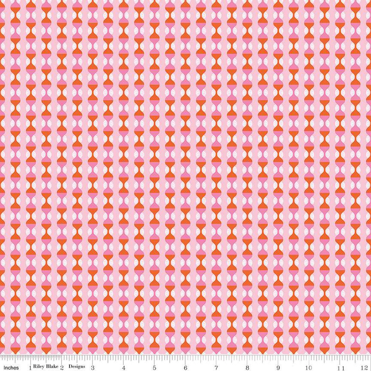 Celebrate Ogee Pink, Riley Blake | Half Yard Listing
