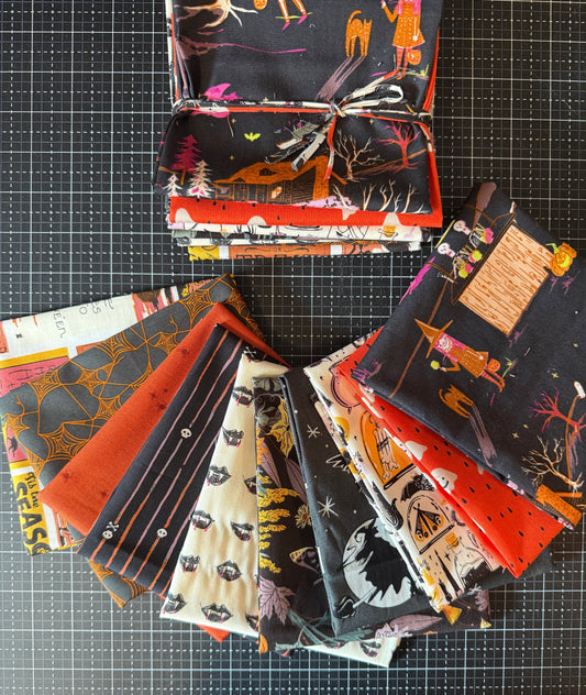 Black and Orange version 2 , 10 pc. Halloween | Fat Quarter Bundle