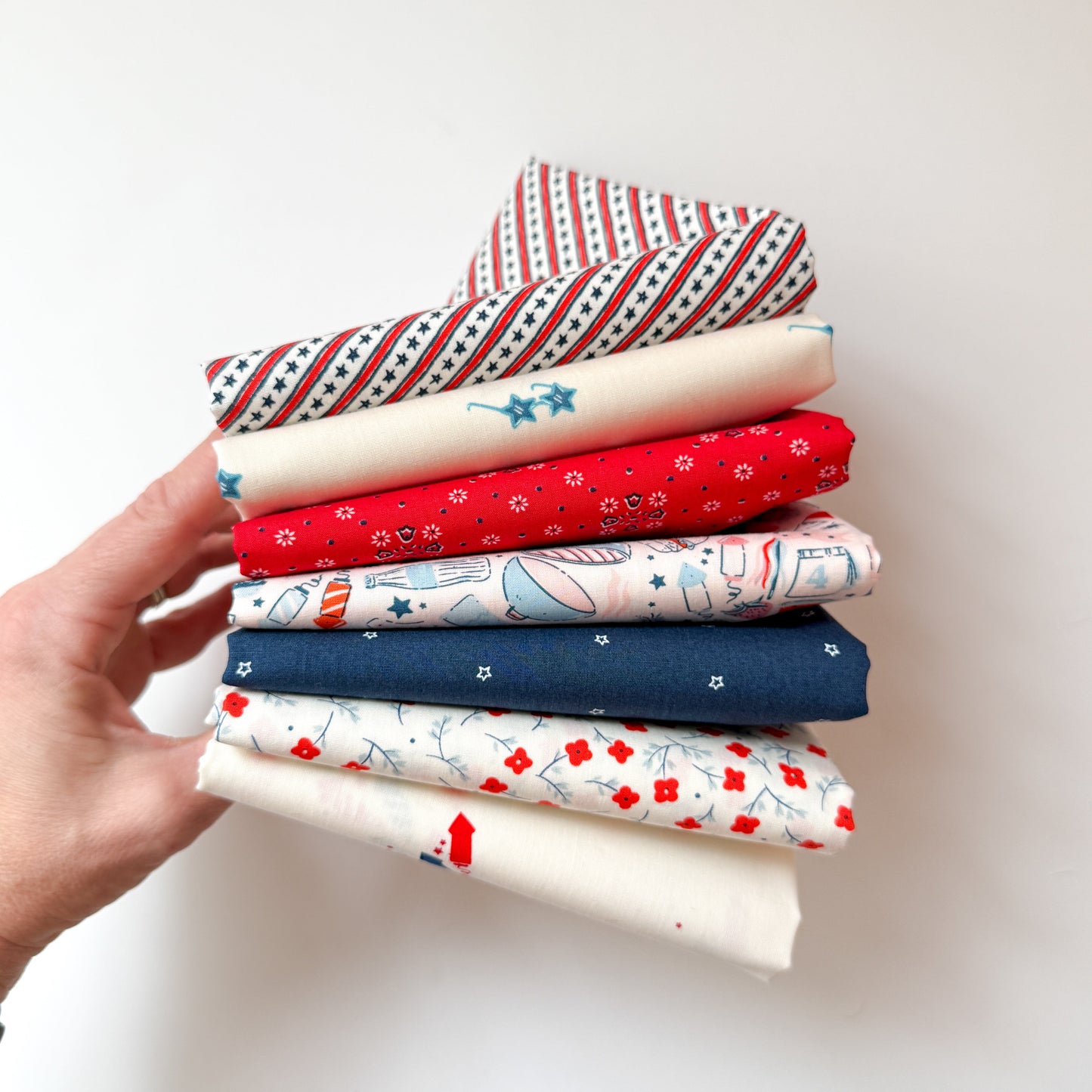 Bloomin' Americana, AGF| Fat Quarter Bundle