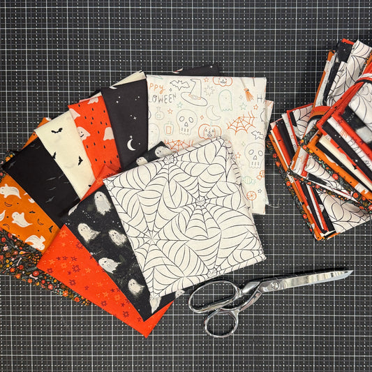 Traditional Halloween Colors, 10pc. | Fat Quarter Bundle