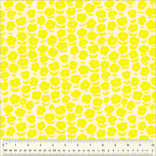 Puffy Daisy, Vanilla Custard, Ruby + Bee BLENDERS, Windham | Half Yard Listing